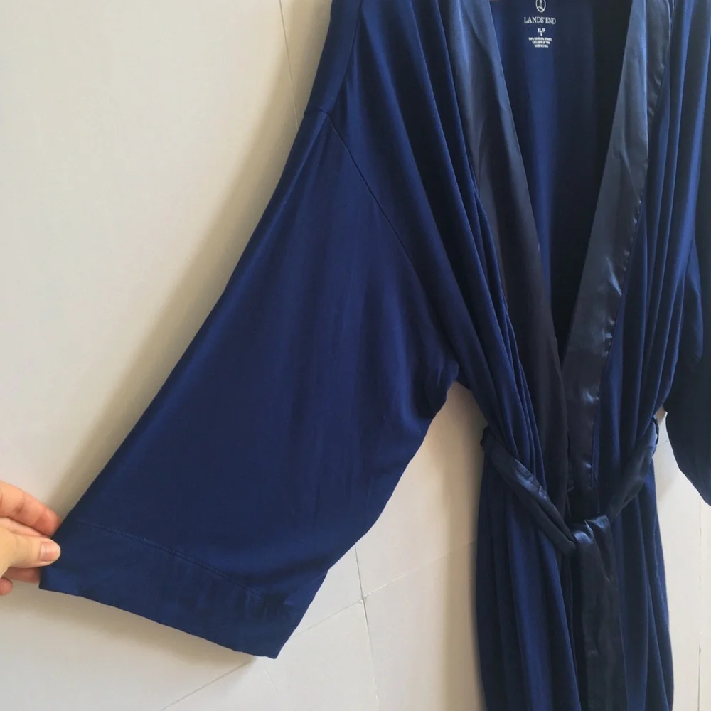 Lands' End Satin-Trim Midnight Blue Navy Robe NWOT- XL